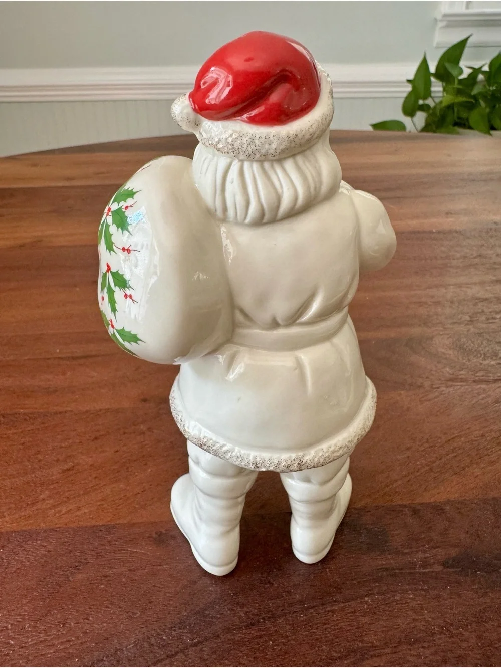 Lenox Fine Ivory Porcelain “Shh…Santa” Holiday 7” Figurine Christmas Retired